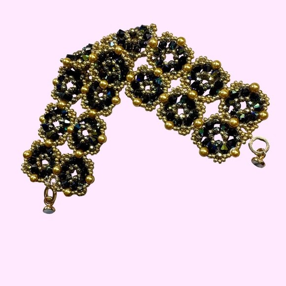 Hand Crafted Navy and Gold Sparkling Beaded Bracelet with Magnetic Closure - Picture 5 of 6